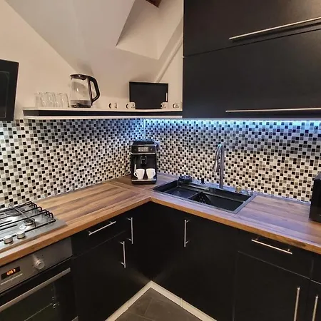 Men's World Apartment