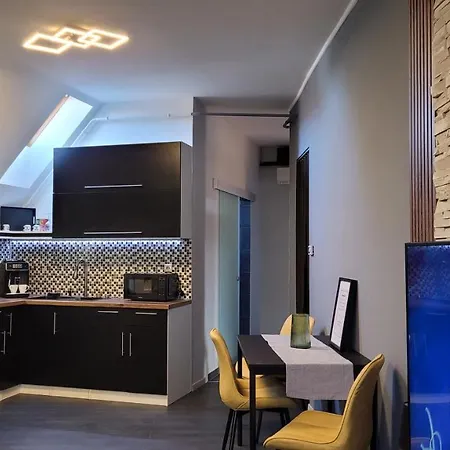 Men's World Apartment *